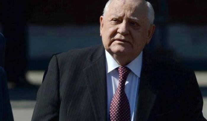 ''La Nato non si estenderà a est'': le promesse da marinaio che convinsero Gorbaciov
